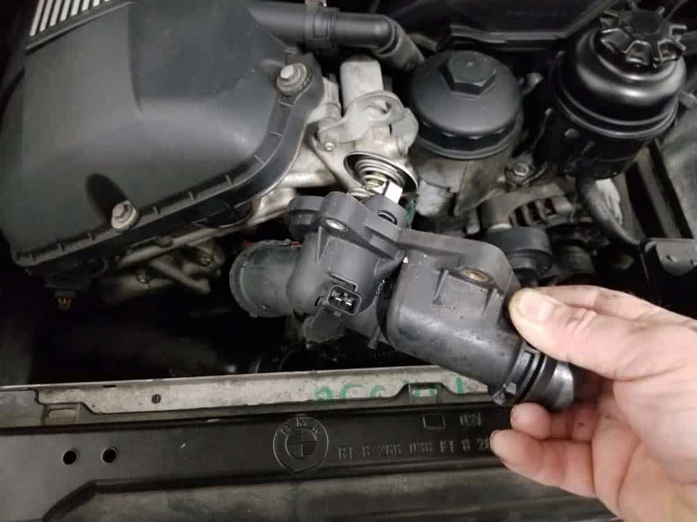 See U2827 repair manual